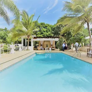 Villa Bonita - Vacation & Event Venue Sleeps 50!